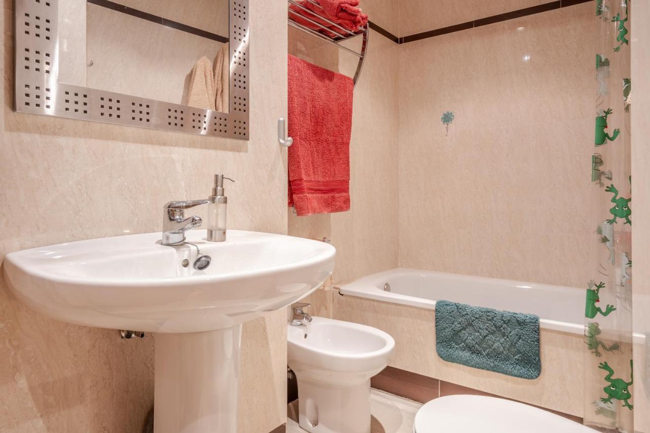 Expoholidays - Centrico Piso Parking Incluido Calle Alvaro Bazan Apartment Granada Luaran gambar